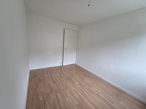 Charmante 4.5-Zimmer-Wohnung in Rohrbach – modern renoviert und sofort verfügbar 6