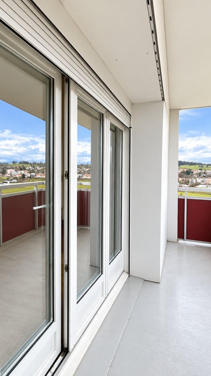 UN BIJOU MODERNE AU CŒUR DE LA CHAUX-DE-FONDS ! 8