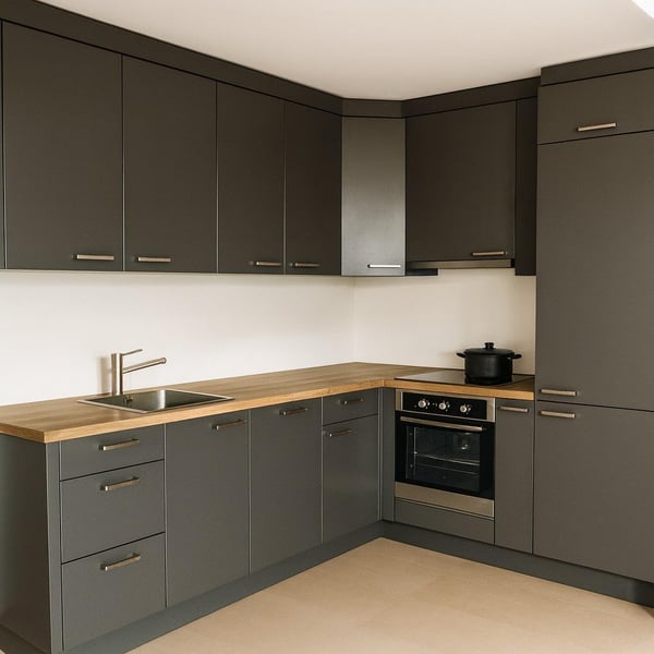 Schöne gepflegte Wohnung mit Balkon 2