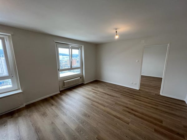 Modèrene Appartement lumineux et bon marché à La Chaux-de-Fonds 4