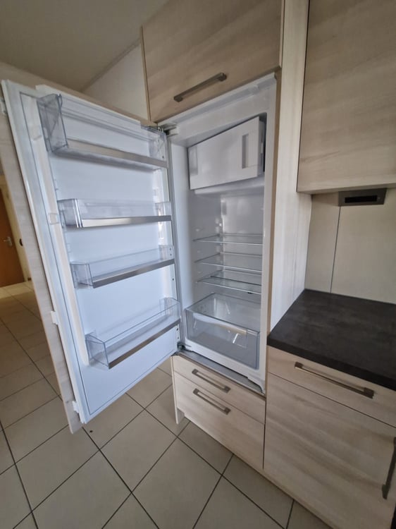Jolie 3-pièce Apartement moderne avec balcon + entrée séparée 5