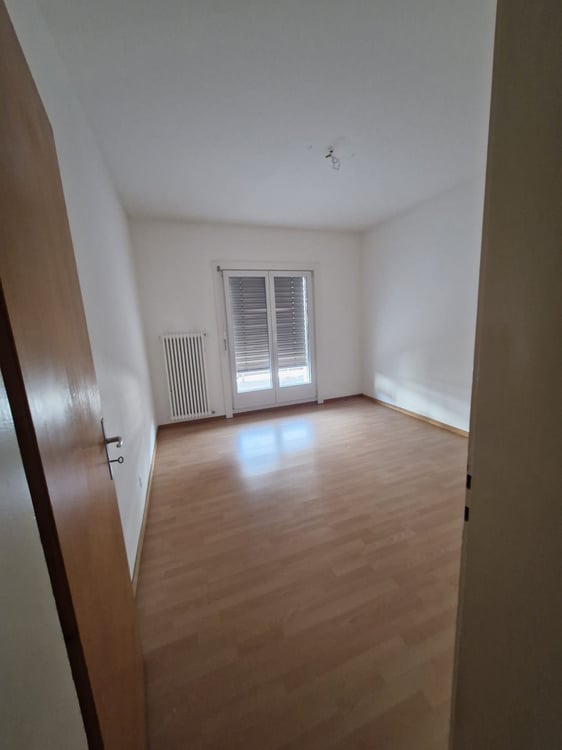 Jolie 3-pièce Apartement moderne avec balcon + entrée séparée 8