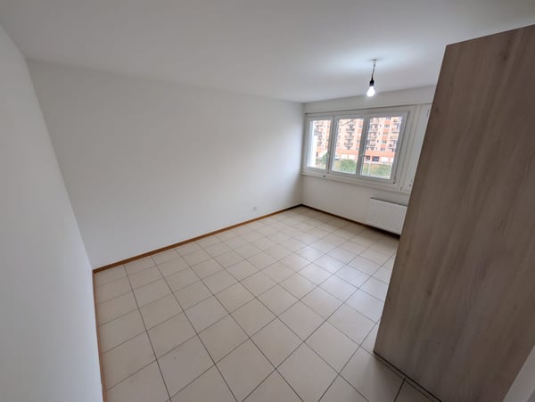 TOP 1.5-pièce Appartement rénové 3
