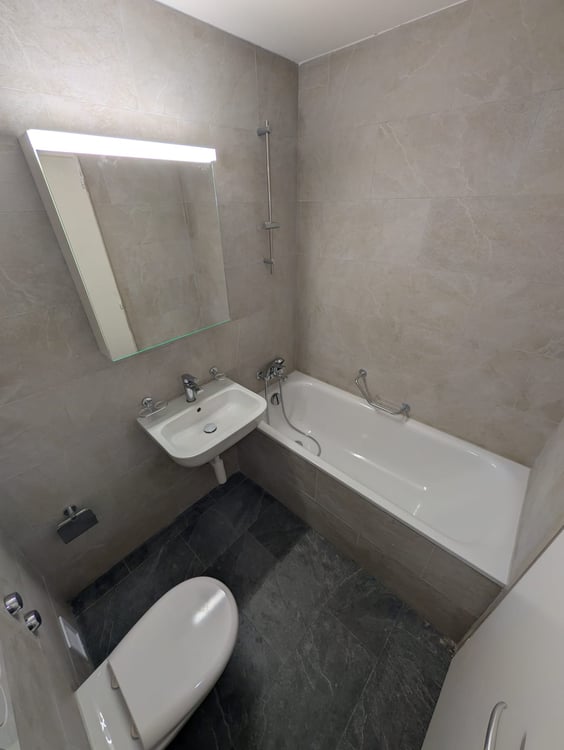 TOP 1.5-pièce Appartement rénové 4