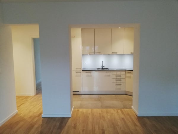 Moderne, sanierte 2.5-Zi Wohnung im Herzen von Zürich 3 7