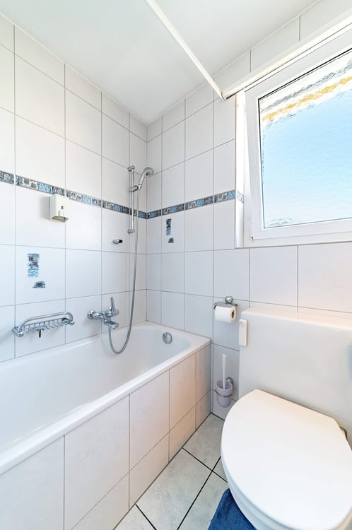 Ruhig und zentral – 5-Zimmer-Attikawohnung in Hinwil ZH 15