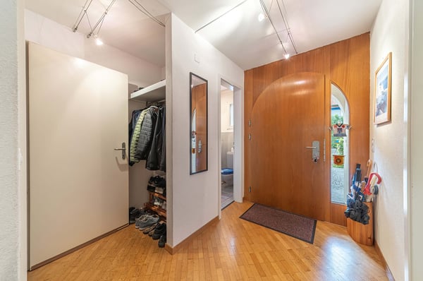 Charmantes 4.5-Zimmer-Reihenmittelhaus in ruhigem Wohnquartier in Bassersdorf 4