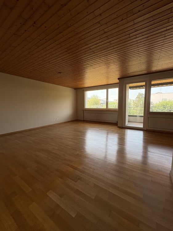 Grosszügige 3 1/2-Zimmerwohnung zu verkaufen! 5