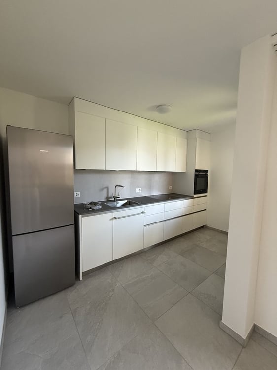 Moderne 2.5 Zimmerwohnung per Vereinbarung 2