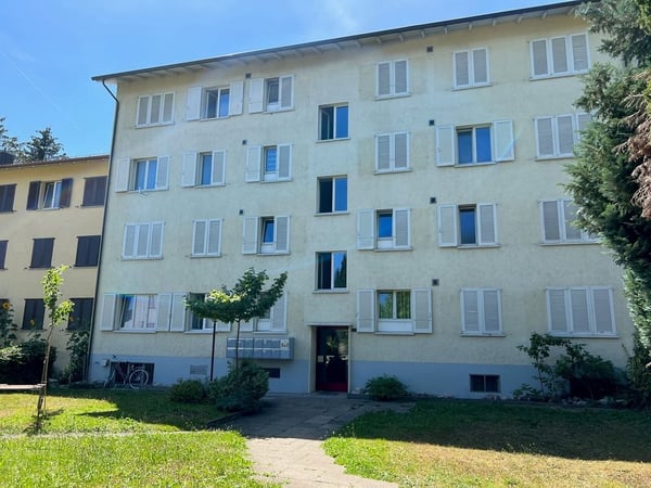 Charmante 2-Zimmer-Wohnung mit Balkon 1