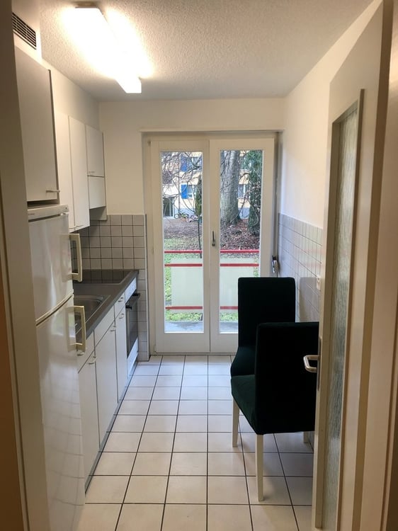 Charmante 2-Zimmer-Wohnung mit Balkon 2