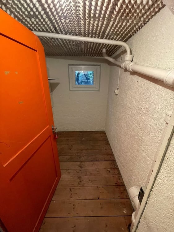 Kleiner (ca. 4m2) Lagerraum zu vermieten 3