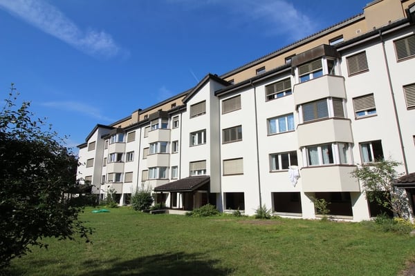 2.5-Zimmerwohnung in Höngg 1