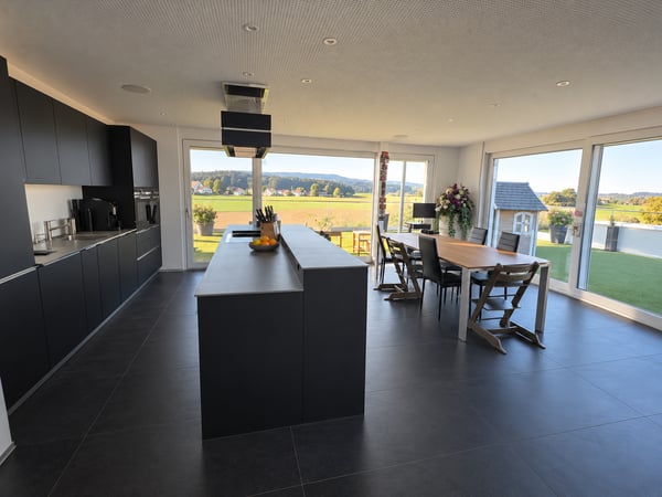 5.5-Zimmer-Attikawohnung mit 165 m² Wohnfläche und 170 m² Terrasse 2
