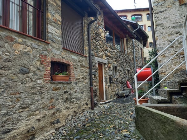 VERKAUFT!   für Kluge Köpfe: tolles 1.5-Zi.Rustico ,in Bigorio, 8 km von Lugano 3