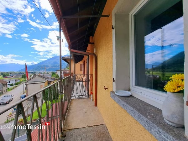 6.1% RENDITE: Kleines Mehrfamilienhaus mit 3 Wohnungen in der Nähe von Bellinzona zum Top Preis 4