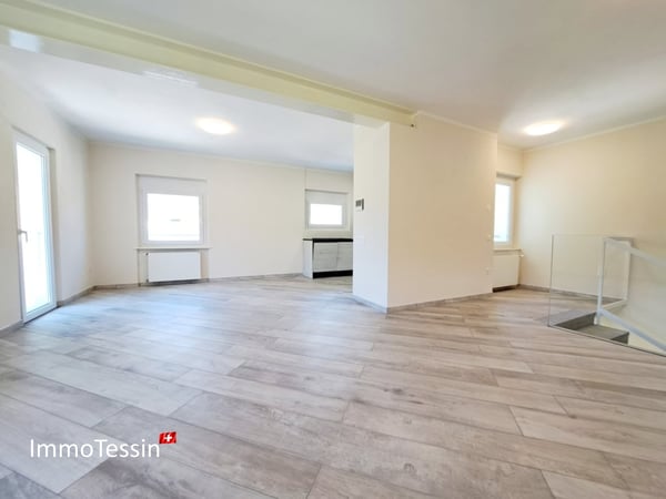 Komplett sanierte Villa & Reitstall perfekt für Pferdehaltung, mit 2200 m2 Grundstück in Giubiasco 6