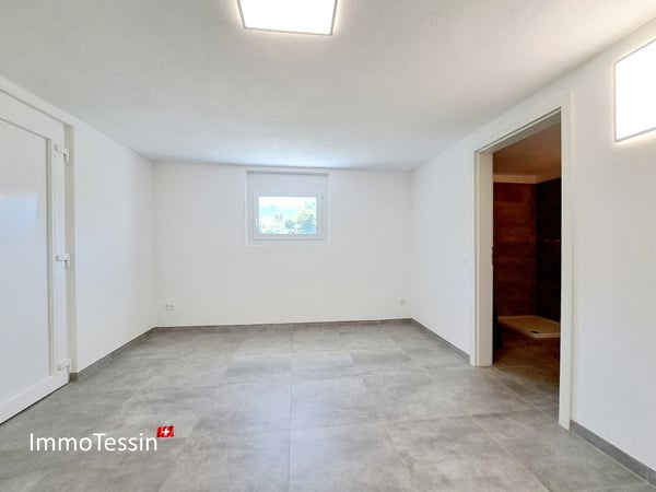 Komplett sanierte Villa & Reitstall perfekt für Pferdehaltung, mit 2200 m2 Grundstück in Giubiasco 10