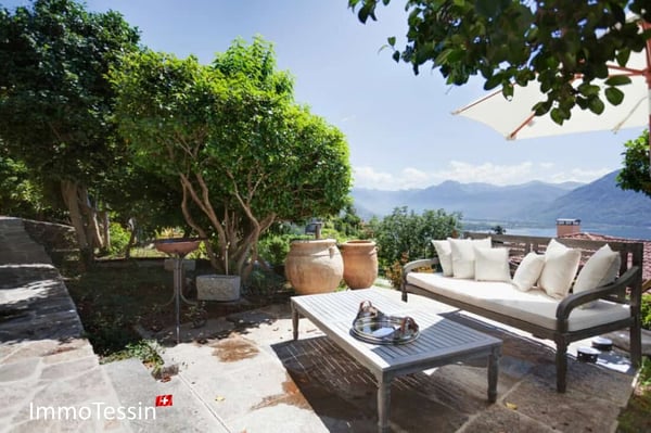 EINMALIG: Symphonie aus Luxus und dem Stil einer vergangenen Zeit an absoluter Bestlage mit umwerfender Seesicht 2