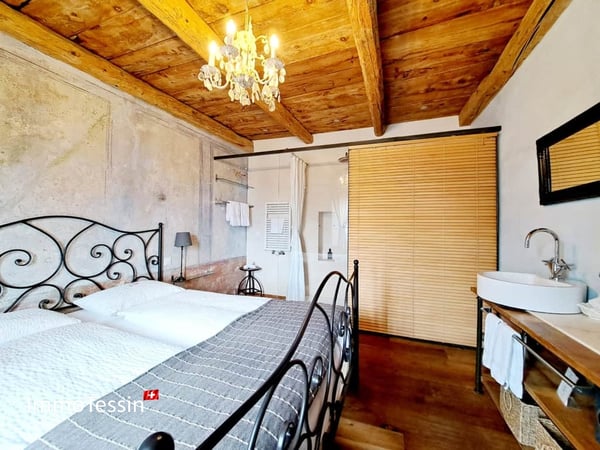 EINMALIG: Symphonie aus Luxus und dem Stil einer vergangenen Zeit an absoluter Bestlage mit umwerfender Seesicht 12