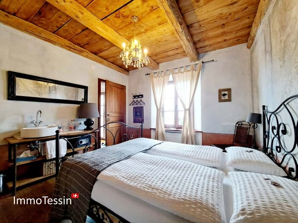 EINMALIG: Symphonie aus Luxus und dem Stil einer vergangenen Zeit an absoluter Bestlage mit umwerfender Seesicht 11