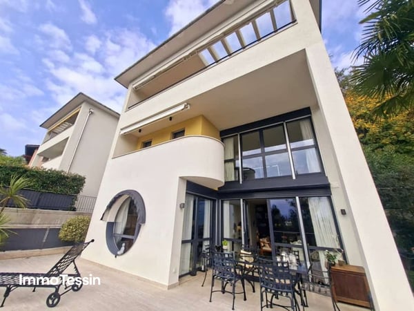 HIGHLIGHT: Ein Juwel in Locarno-Monti, Luxus pur, Entspannung und atemberaubender Blick auf den Lago Maggiore 4