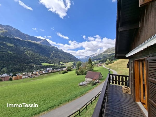 ZWEITWOHNSITZ: Wunderbares Chalet mit edlem Holzwerk und Einliegerwohnung an gut besonnter Alleinlage 6