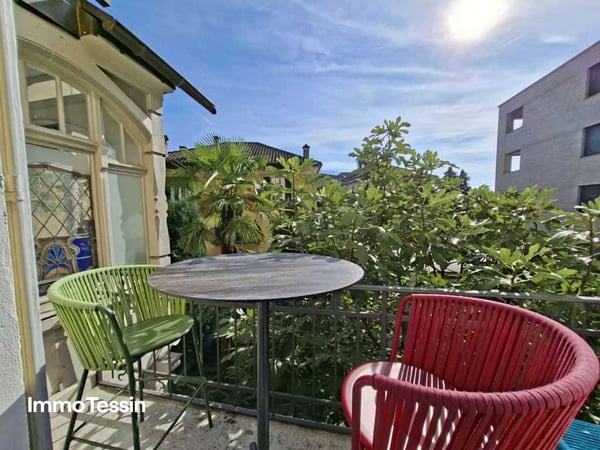 RENDITEOBJEKT: Elegante & sanierte Jugendstilvilla mit 6 Wohnungen und Garten an zentraler top Lage in Muralto 4