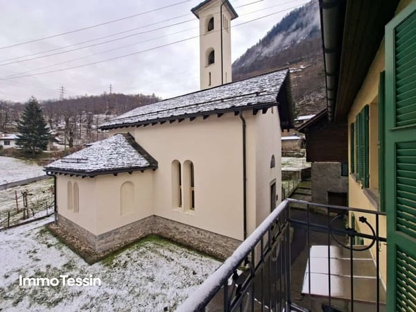 Grosszügiges & komplett renoviertes Haus mit 7 Schlafzimmern an ruhiger Lage zum top Preis 3