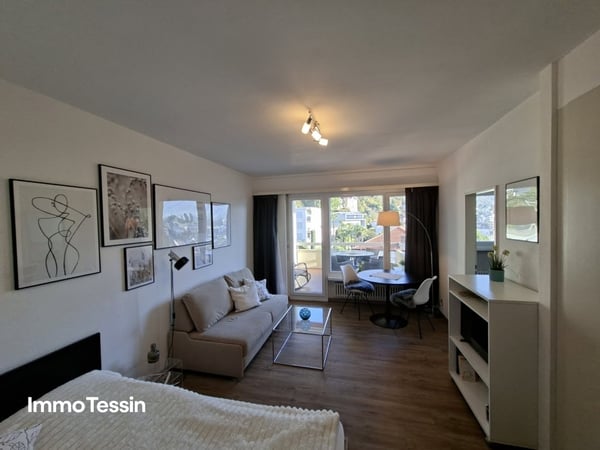 Ferienwohnung an zentraler Toplage in Muralto mit atemberaubender Seesicht, Indoorpool und Parkplatz 4