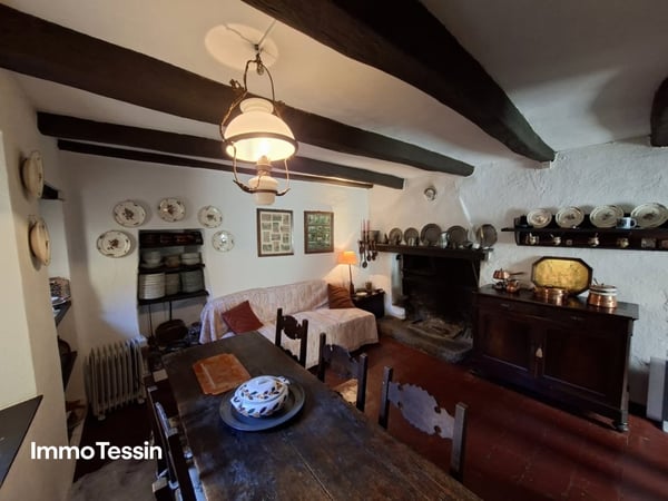 Authentisches Tessinerhaus mit viel Charme an ruhiger Lage im Herzen von Odogno 9