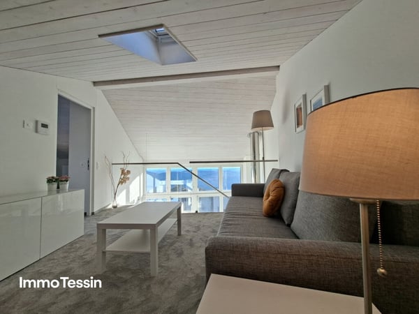 RENDITE: Elegantes, luxuriös saniertes Mehrfamilienhaus mit 3 Wohnungen an sonniger und ruhiger Panoramalage 10