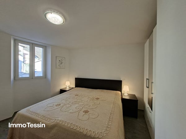 RENDITE: Elegantes, luxuriös saniertes Mehrfamilienhaus mit 3 Wohnungen an sonniger und ruhiger Panoramalage 12