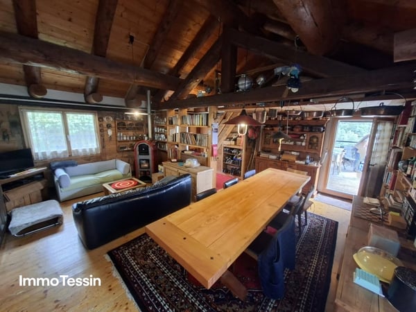 SELTENHEIT: Original Walserhaus mit viel Charme und Platz an sehr ruhiger und gut besonnter Bergsichtlage 6