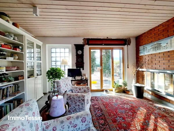 Exklusive Villa mit grossem Garten an top Lage zwischen dem Lago Maggiore und dem Lago di Lugano 9