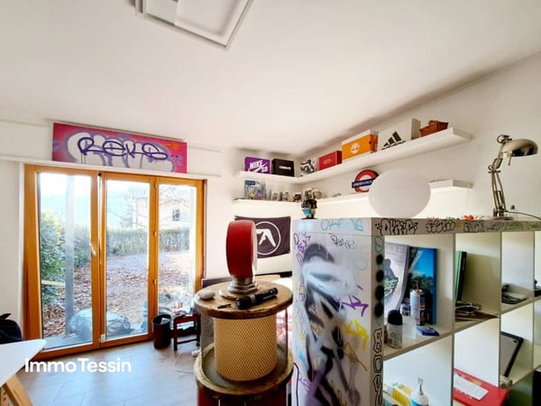 Exklusive Villa mit grossem Garten an top Lage zwischen dem Lago Maggiore und dem Lago di Lugano 13