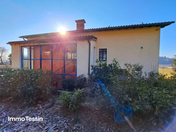 Exklusive Villa mit grossem Garten an top Lage zwischen dem Lago Maggiore und dem Lago di Lugano 4