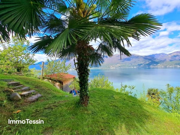 SELTENHEIT: Moderne Villa mit 2 Wohnungen & Bauland mit einmaliger Seesicht auf den Lago Maggiore so weit das Auge reicht 5
