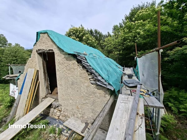 Authentisches Rustico an ruhiger Alleinlage mit freier Sicht in die Bergwelt und 3000 m2 Grundstück sowie bewilligtem Ausbauprojekt 6
