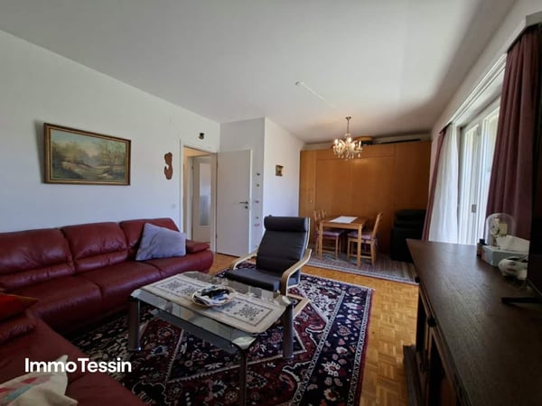 Sympathische 2.5 Zimmerwohnung an sonniger und ruhiger Lage: ideal als Ferienwohnung oder Festwohnsitz 10
