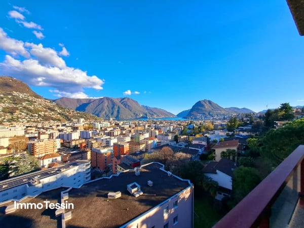 GELEGENHEIT: Luxuswohnung an top Lage mit Pool & Seesicht über Lugano auf den Lago Lugano 1