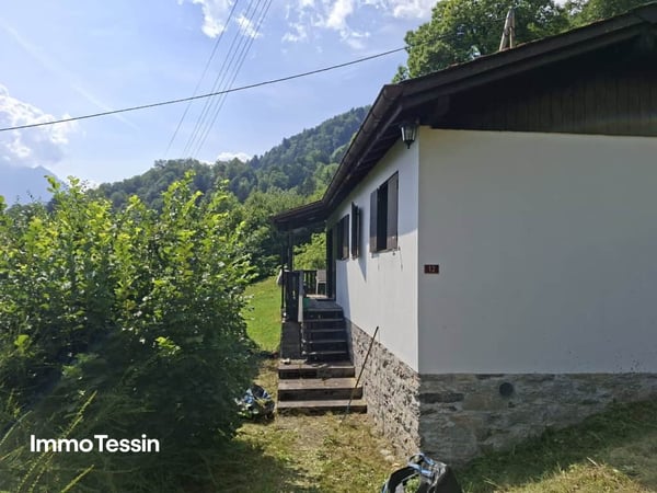 Gemütliches Tessiner Rustico an ruhiger Lage mit fantastischer Berg und Talsicht ins Bleniotal 4