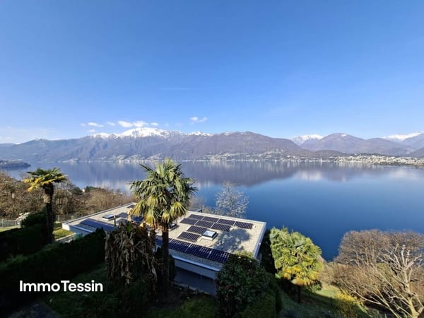 Haus mit atemberaubender 180 Panorama-Seesicht auf den Lago Maggiore, Terrasse, Garten und direkter Zufahrt 3