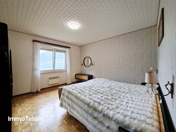 Sonniges Haus mit wunderschöner Aussicht in die Tessiner Natur mit grossem Aussenbereich zwischen Bellinzona und dem Lukmanier Pass 13