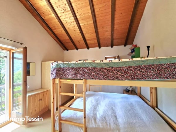 Kleines Tessiner Juwel im Val Morobbia umgeben von viel Grün und Sonne, aber dennoch unweit von Bellinzona entfernt 11