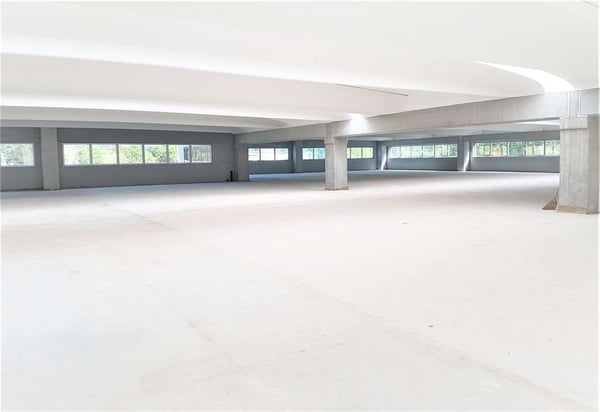 Moderno edificio per uffici/produzione/industriale 1