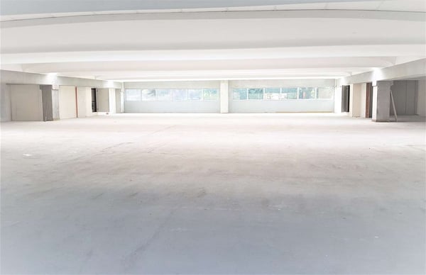 Moderno edificio per uffici/produzione/industriale 2