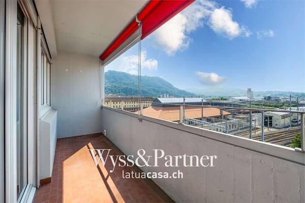 Chiasso - spazioso 1.5 locali in affitto 9