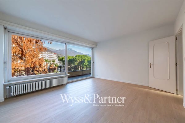 AFFITTASI ATTICO 1.5 LOCALI DIRETTAMENTE SUL LAGO 6