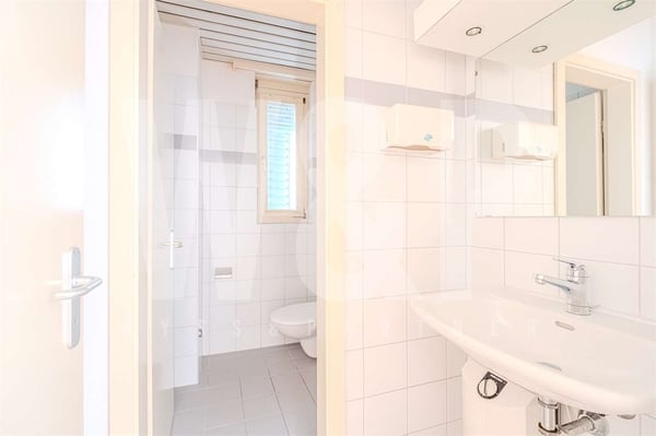 Bellinzona centro - Luminoso ufficio di 1 locali 6